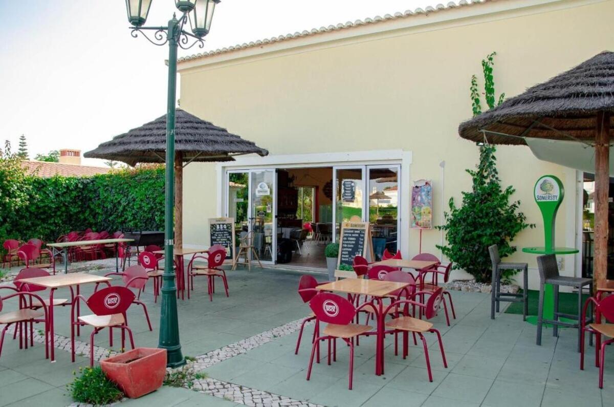 Appartement Oasis Park 2 Bedroom Floor At72 *