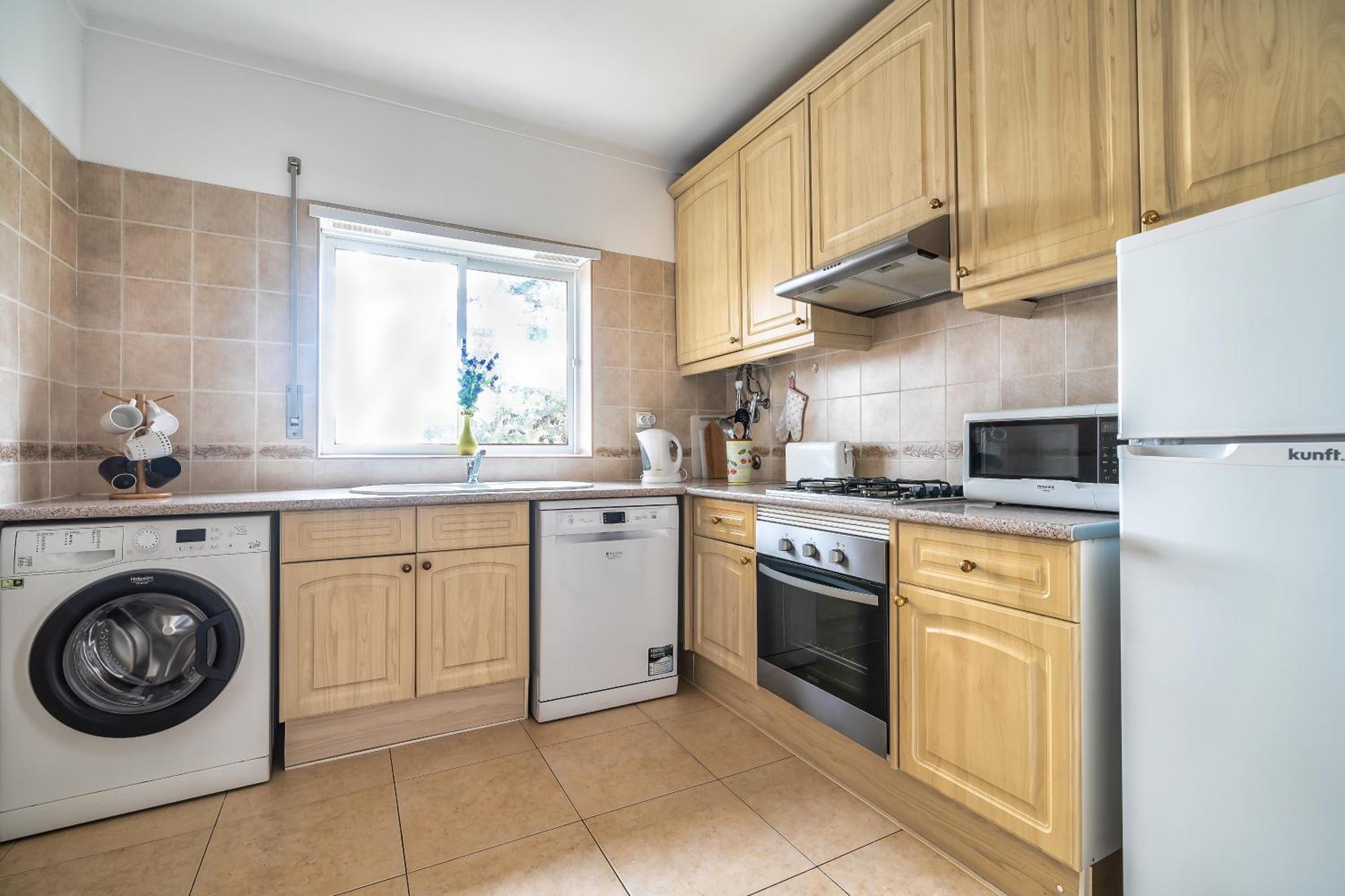 Oasis Park 2 Bedroom Floor At72 Apartment